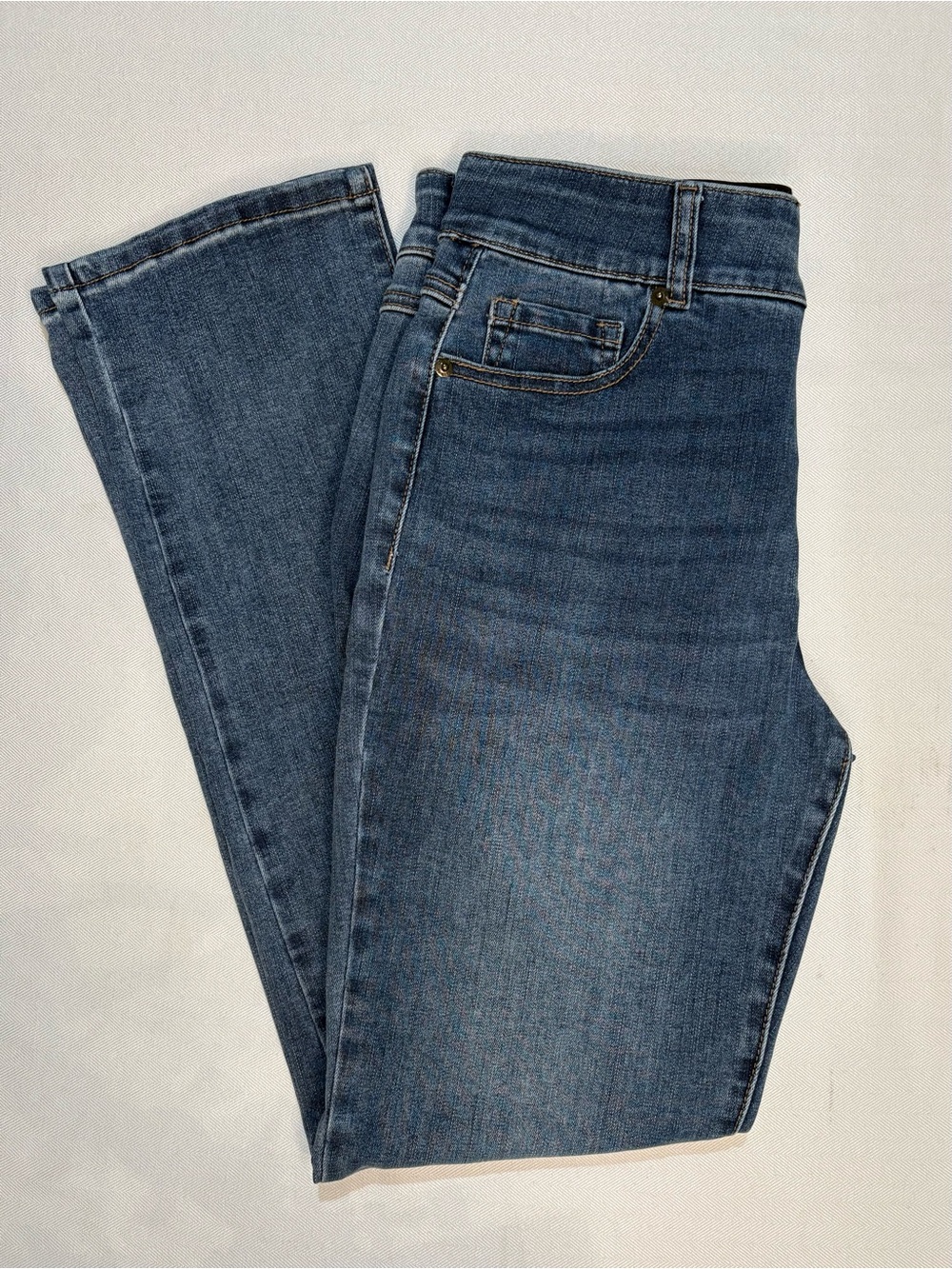 Tribal Sophia Curvy Straight-Leg Jeans in Medium Blue Wash Size 10